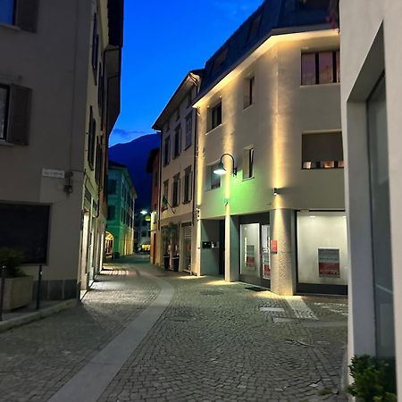 Flat In City Centre Tirano - 10 Minutes From Train Station Extérieur photo